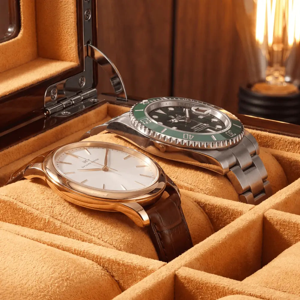 Boîte à montres 6 montres en bois brun avec couvercle vitré - vue de côté