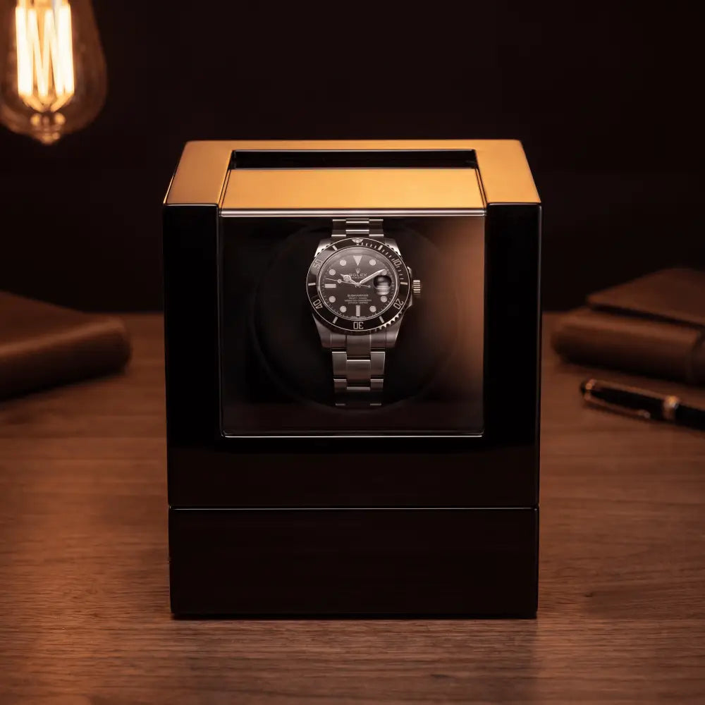 Remontoir montre automatique silencieux 1 montre en bois - vue de côté